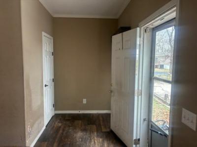 Photo 5 of 19 of home located at 104 Whitman St Earle, AR 72331