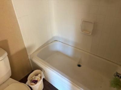 Photo 5 of 10 of home located at 17 Royal Ln Conway, AR 72032