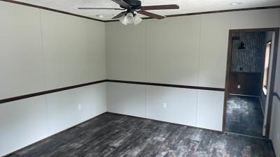 Photo 3 of 11 of home located at 31888 Hwy 75 Oneonta, AL 35121