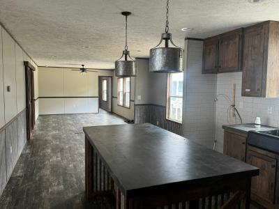 Photo 4 of 11 of home located at 31888 Hwy 75 Oneonta, AL 35121