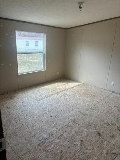 Photo 5 of 9 of home located at 142 Little Sparrow Princeton, WV 24740