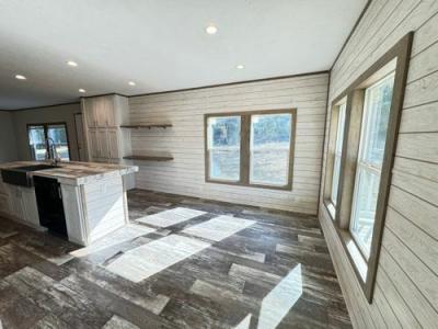 Photo 5 of 36 of home located at 115 Wynn Dr Albany, GA 31705