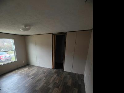 Photo 5 of 9 of home located at 26 Preston Ln Alum Creek, WV 25003