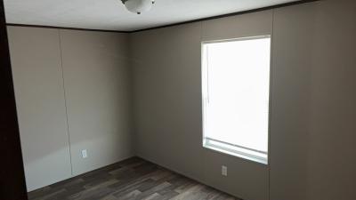 Photo 3 of 5 of home located at 15405 Lee Hwy Bristol, VA 24202