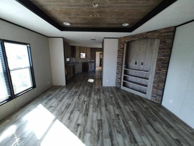 Photo 2 of 10 of home located at 239 Red Oak St Kilgore, TX 75662