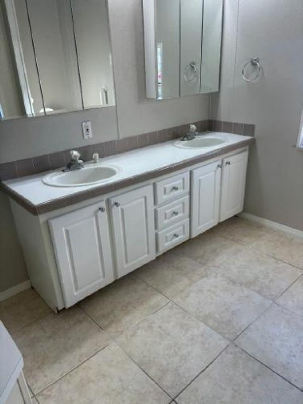 1998 MERI Manufactured Home