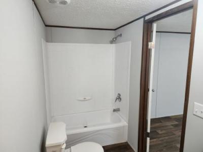 Photo 2 of 17 of home located at 10420 Us Highway 31 Lot 377 Tanner, AL 35671