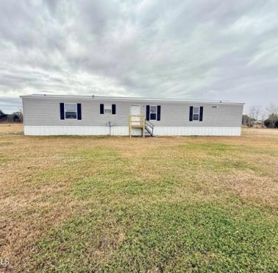 Mobile Home at 9106 Leo Montet Ln Abbeville, LA 70510