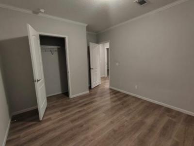 Photo 5 of 25 of home located at 120 W Clover Ln Defuniak Springs, FL 32433