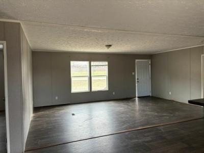 Photo 3 of 10 of home located at 513 E Beaver Creek D Knoxville, TN 37918