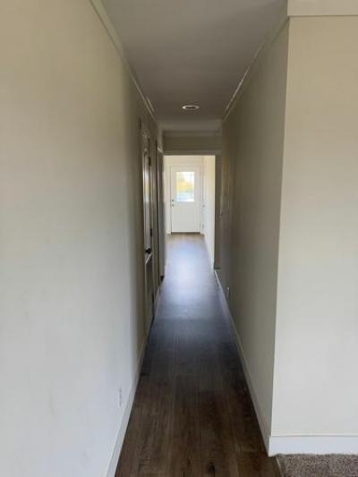 Photo 4 of 25 of home located at 816 Us-68 Benton, KY 42025