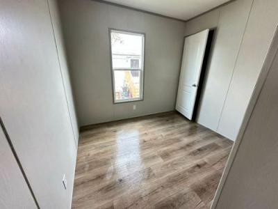 Photo 4 of 9 of home located at 2102 Colonial Dr Baytown, TX 77520