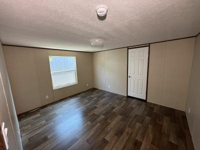 Photo 4 of 15 of home located at 2272 Austin Highway San Antonio, TX 78218