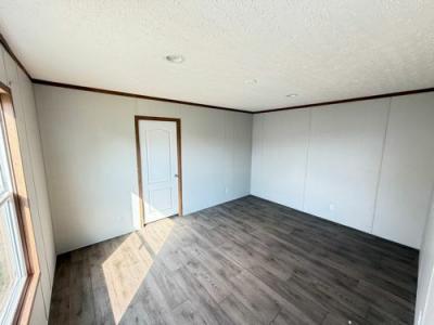 Photo 4 of 12 of home located at 2315 Mustang Rd #26 Alvin, TX 77511