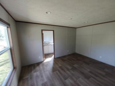 Photo 4 of 10 of home located at 325A County Road 37 Tyler, TX 75706