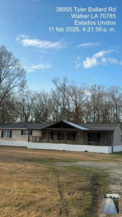 Mobile Home at 38955 Tyler Ballard Walker, LA 70785