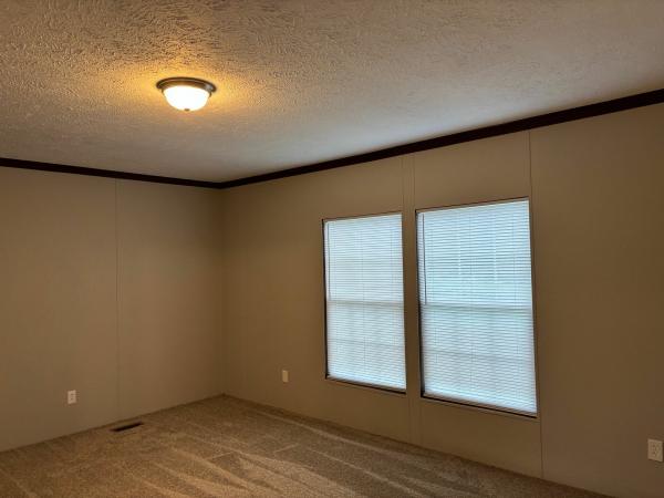 2013 37LVS2876 Mobile Home For Sale