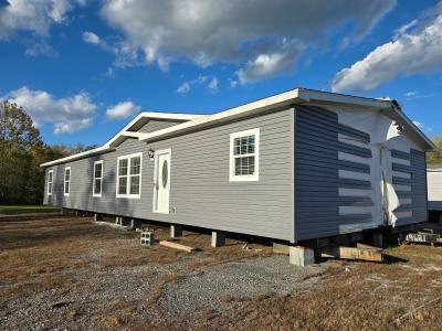 Mobile Home at 15405 Lee Hwy Bristol, VA 24202