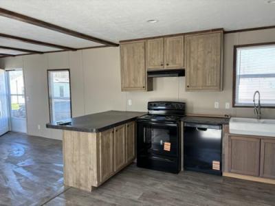 Photo 3 of 15 of home located at 4027 NW Evangeline Thruway Carencro, LA 70520