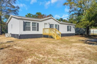 Mobile Home at 447 Smith Rd Lot 17 Defuniak Springs, FL 32433