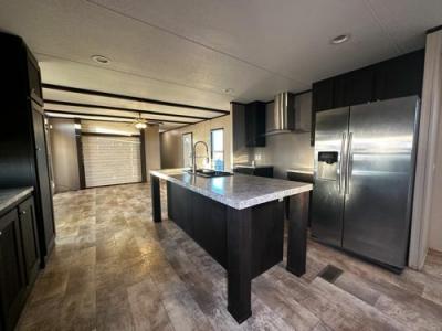 Photo 5 of 11 of home located at 4780 State Hwy 71 El Campo, TX 77437