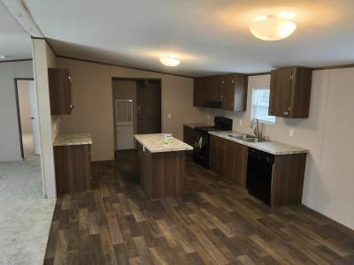 Photo 4 of 8 of home located at 303 N Seba St Hurst, IL 62949