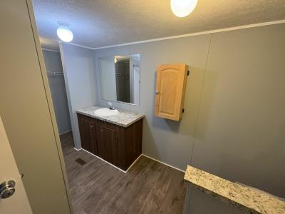 Photo 4 of 21 of home located at 3201 Kaliste Saloom Road Lot 272 Lafayette, LA 70508