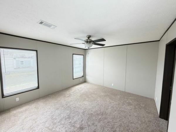 2020 BREEZE FARMHOUSE Mobile Home For Sale