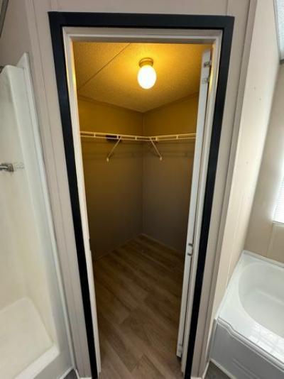 Photo 3 of 21 of home located at 289 Charles Buchanan Sebree, KY 42455