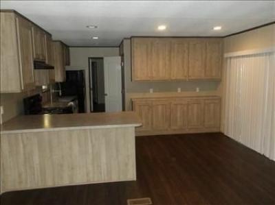 Photo 4 of 6 of home located at 9605 W Us Highway 90 Lot 78 San Antonio, TX 78245