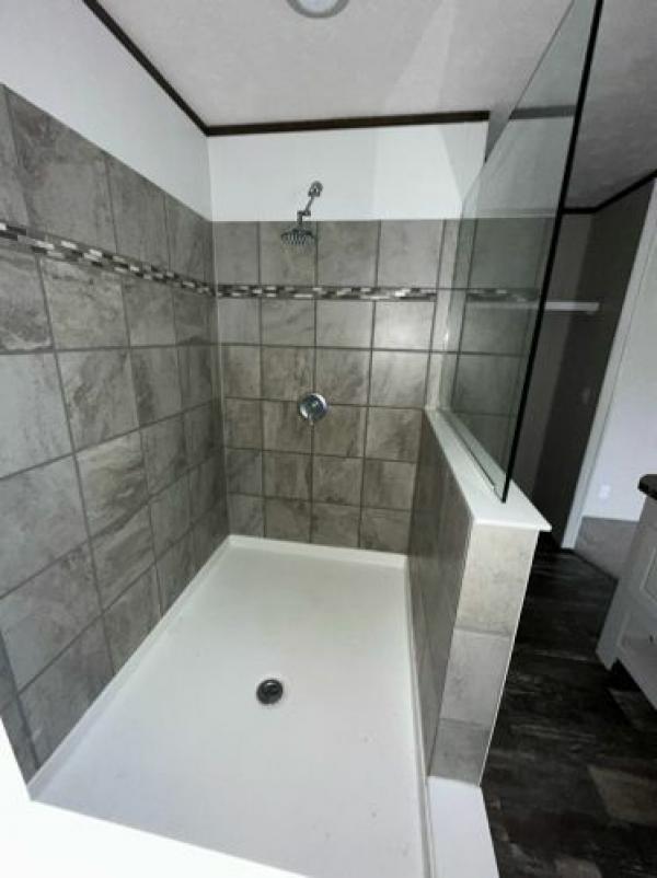 2021 THE ALL ABOUT SHOWER Mobile Home For Sale