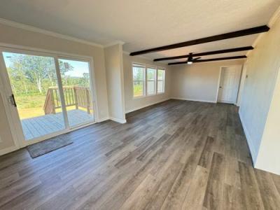 Photo 4 of 21 of home located at 222 Community Dr. Madisonville, TN 37354