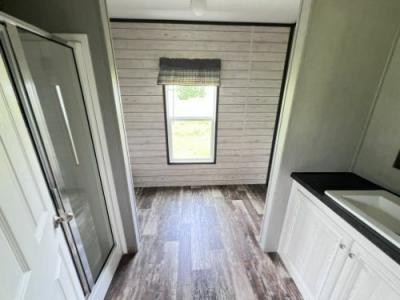 Photo 5 of 17 of home located at 16071 Old Greensboro Road Moundville, AL 35474