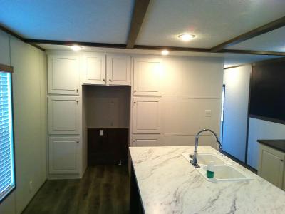 Photo 5 of 18 of home located at 3265 Us Hwy 78 Leeds, AL 35094