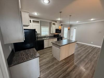 Mobile Home at 12543 Claremont Cir Lot 113 Del Valle, TX 78617