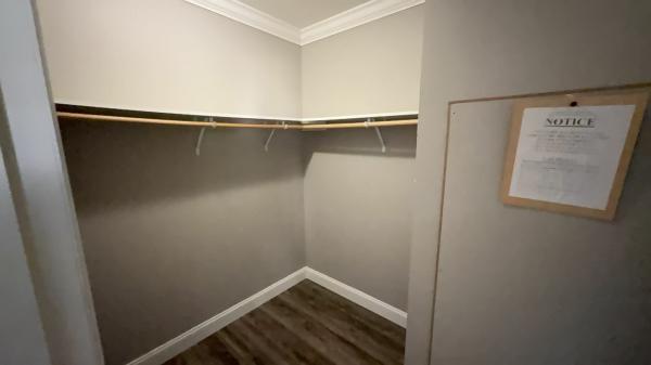 2017 32PKS28483AH17 Manufactured Home