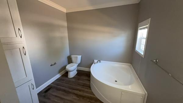 2017 32PKS28483AH17 Manufactured Home