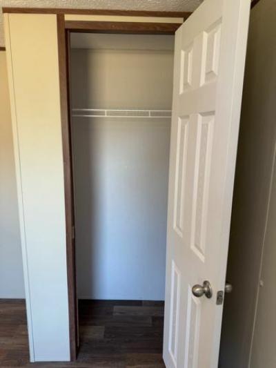 Mobile Home at 341 Glover Hills Ln Glasgow, KY 42141