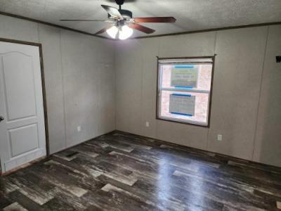 Photo 5 of 20 of home located at 31888 Alabama 75 Oneonta, AL 35121