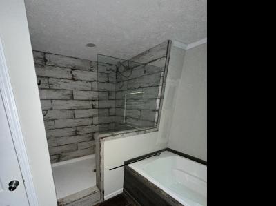 Photo 3 of 15 of home located at 18101 Linden Dr Neosho, MO 64850