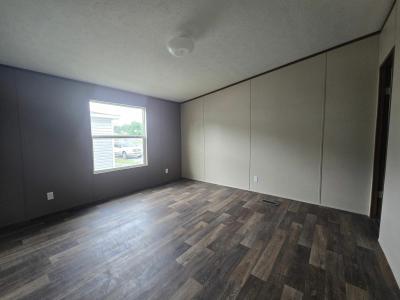 Photo 5 of 9 of home located at 15405 Lee Hwy Bristol, VA 24202
