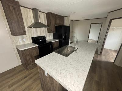 Photo 4 of 15 of home located at 427 Private Road 4673 Pittsburg, TX 75686