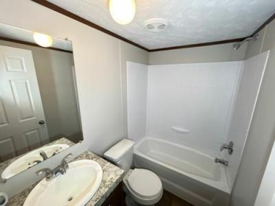 Photo 4 of 13 of home located at 18660 Tree Top Ln Pearland, TX 77584