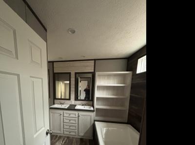 Photo 2 of 15 of home located at 2132 County Highway 54 Guin, AL 35563