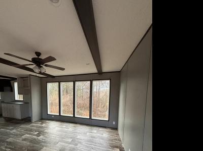 Photo 5 of 15 of home located at 2132 County Highway 54 Guin, AL 35563