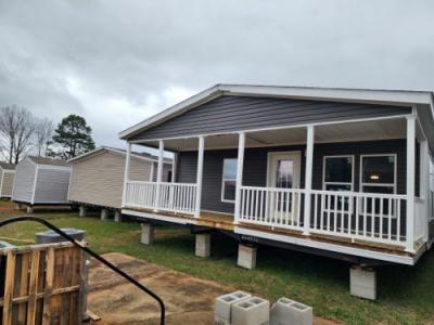 Photo 5 of 19 of home located at 16071 Old Greensboro Road Moundville, AL 35474