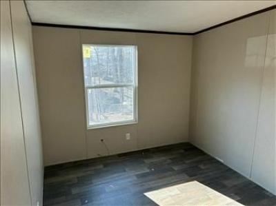 Photo 2 of 20 of home located at 229 Main Street Bean Station, TN 37708