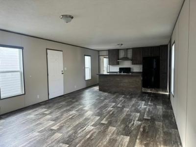 Photo 4 of 14 of home located at Phipps Mh 5135 Flemingsburg Rd Morehead, KY 40351