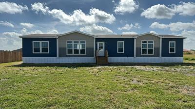 Mobile Home at 173 Medina Verde Dr. Natalia, TX 78059