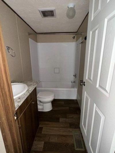 Photo 4 of 12 of home located at Alabama Mhs Oneonta, AL 35121